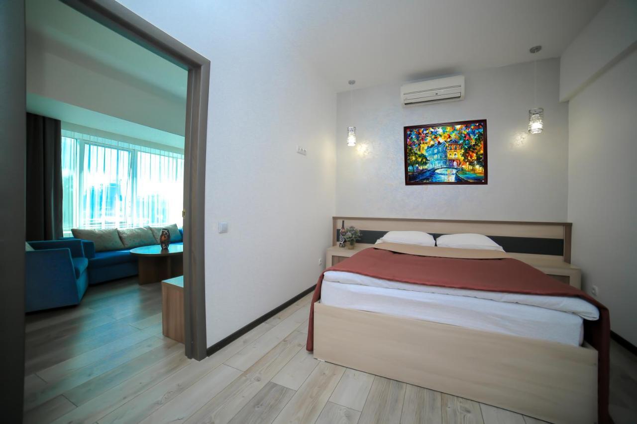 Astra Hotel Almaty Exteriér fotografie
